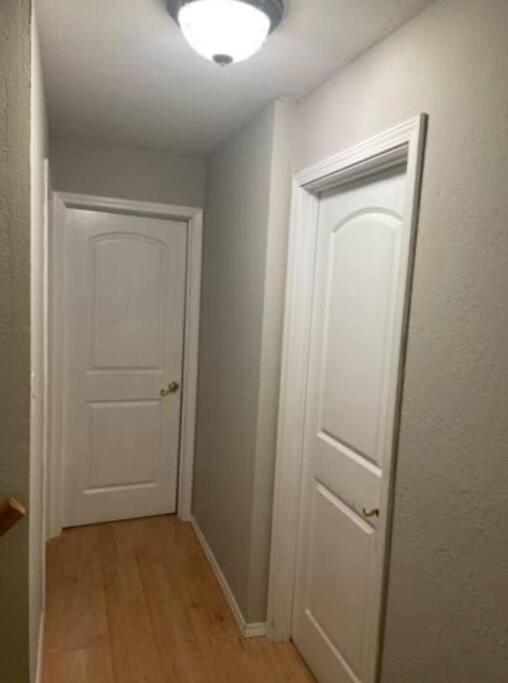 Great Getaway 2 Story Home! Harlingen Tx Luaran gambar